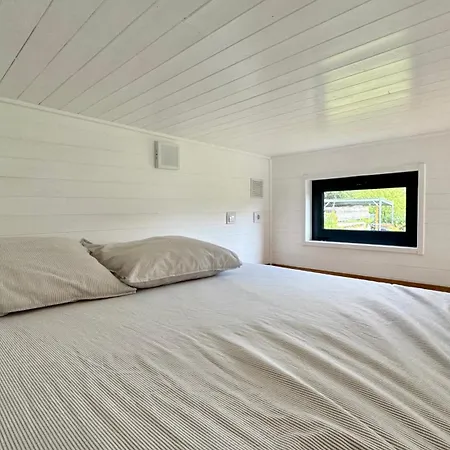 Tiny House Au Bord De L'eau *
